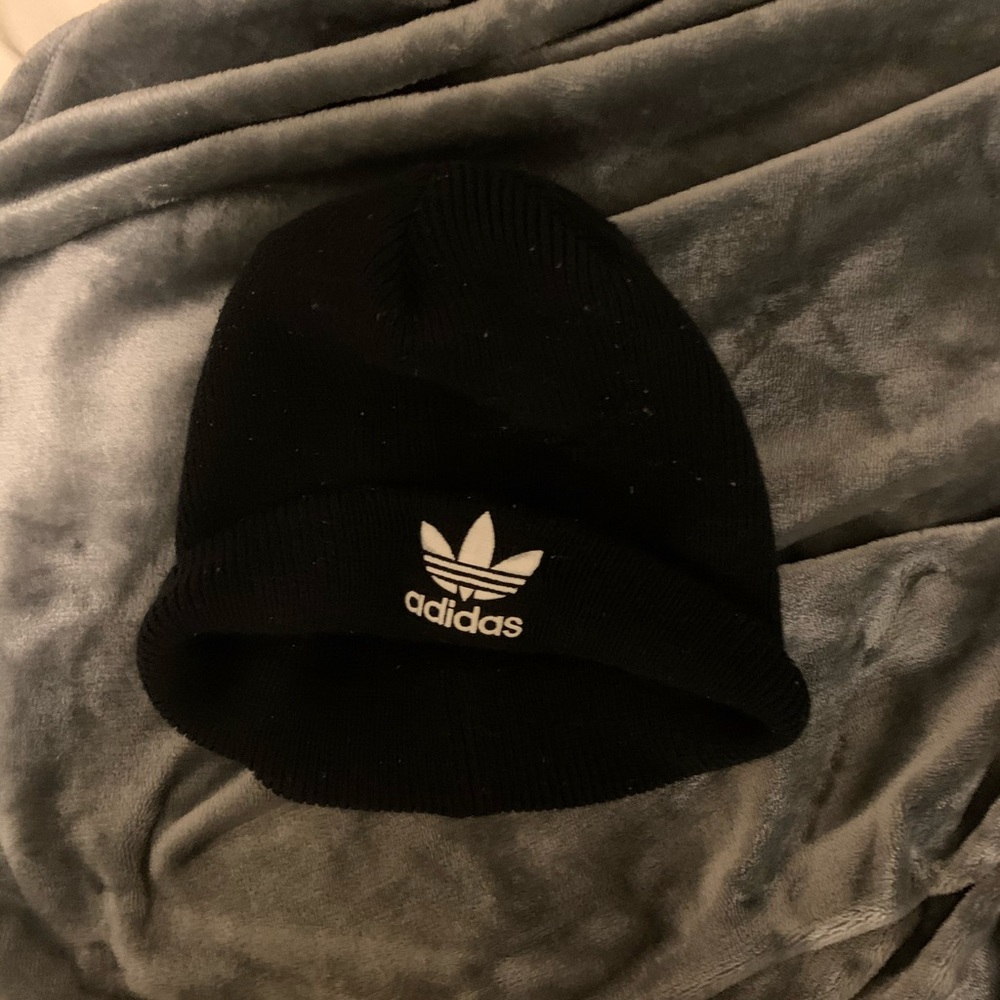 adidas beanie